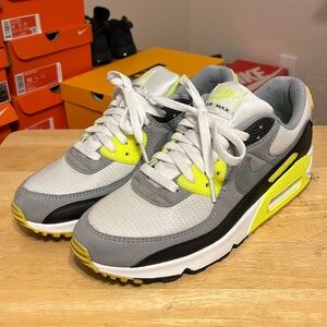 Nike Air Max 90 “Volt”
